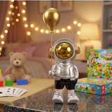 Astronaut Balloon Statue